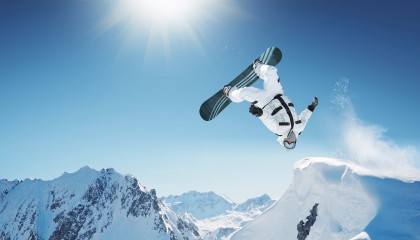 开云体育官网下载-青少年足球“技能+素养”培育双链条发力，行业高质量发展路径明确